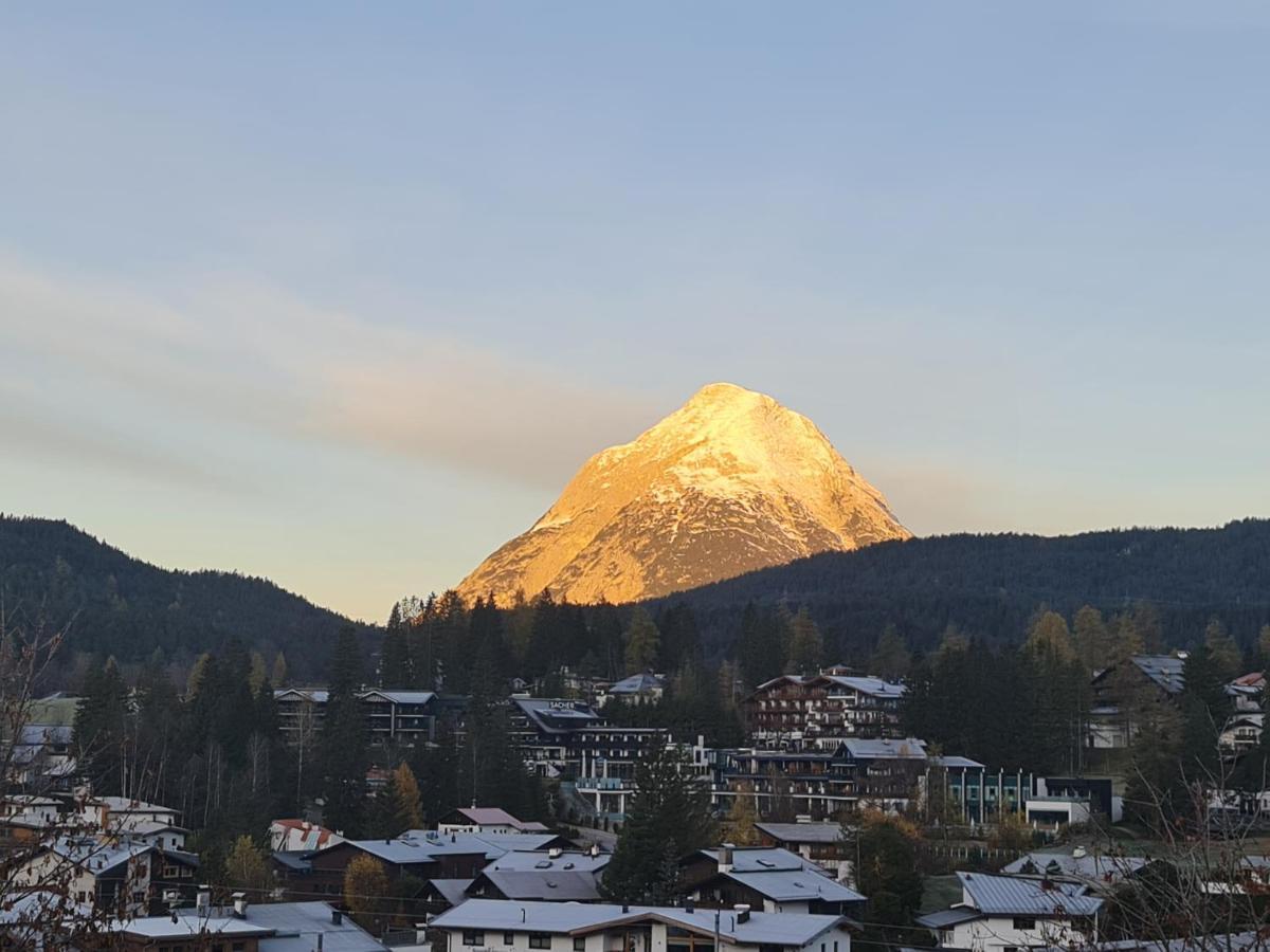 Das Kronen Hotel Seefeld in Tirol Eksteriør billede