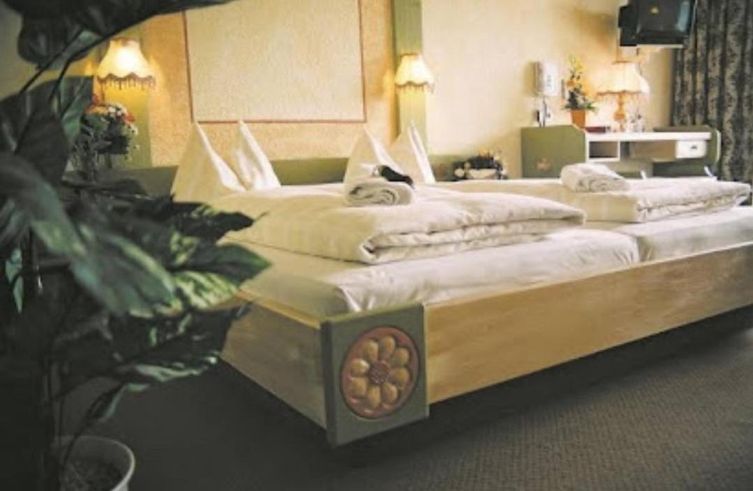Das Kronen Hotel Seefeld in Tirol Eksteriør billede