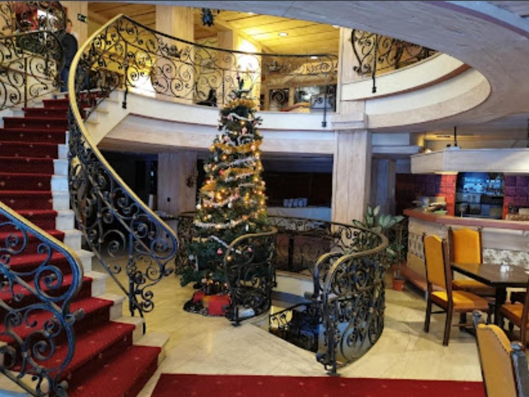 Das Kronen Hotel Seefeld in Tirol Eksteriør billede