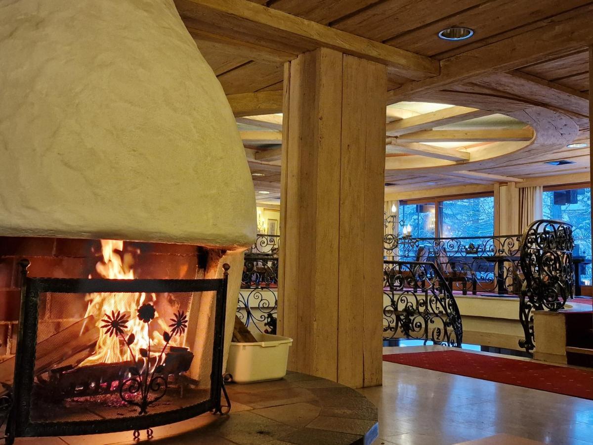 Das Kronen Hotel Seefeld in Tirol Eksteriør billede